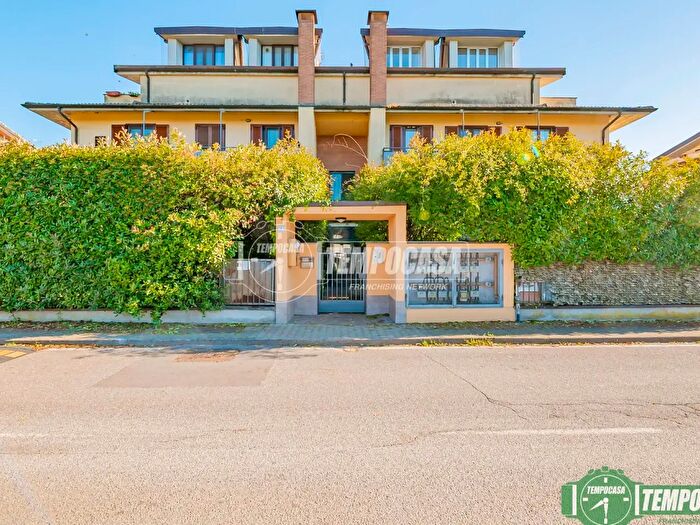 Appartamento trilocale in vendita in Via Nicola Calipari Mairano, Casaletto Lodigiano