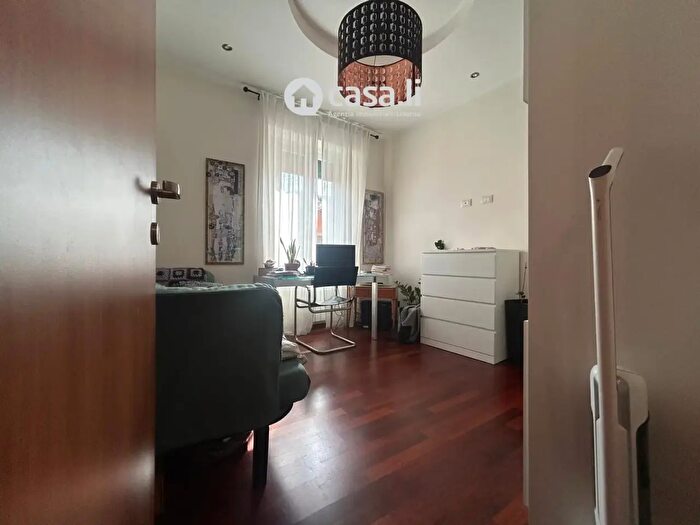 Appartamento trilocale in vendita in Via Roma, Livorno