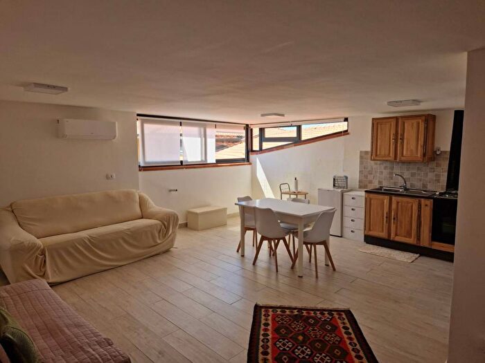 Appartamento monolocale in affitto in Via Nino Bixio, Barriera Leucatia, Catania