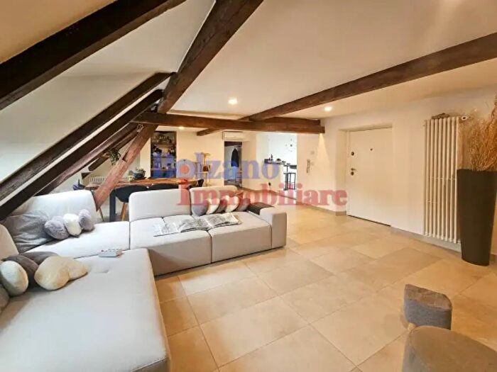 Appartamento quadrilocale in vendita in Via Renon, Bolzano