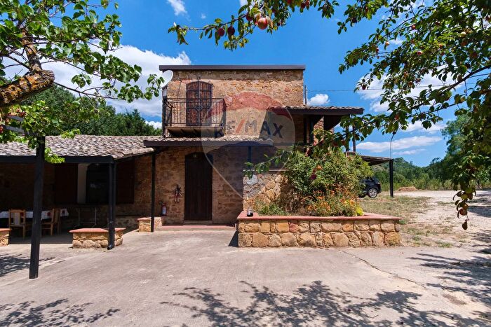 Casa quadrilocale in vendita in Contrada Leano, Piazza Armerina