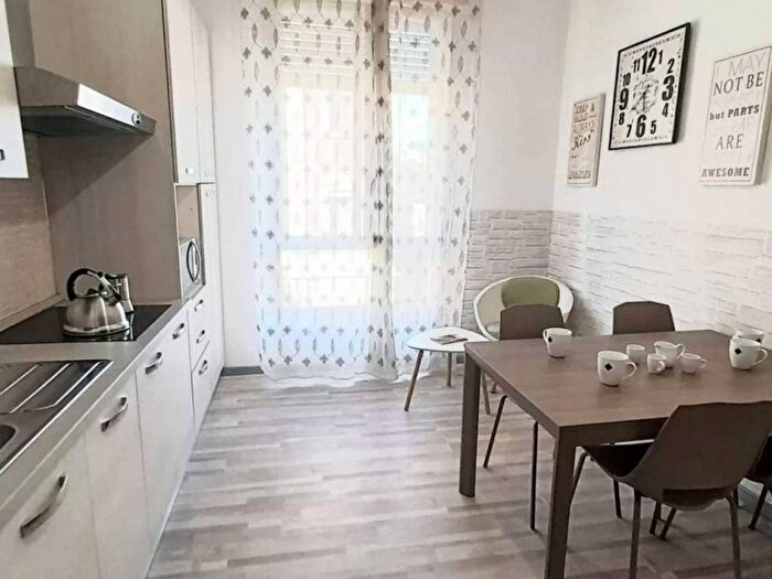 Appartamento quadrilocale in affitto in Via Mazzini, Massarenti, Bologna