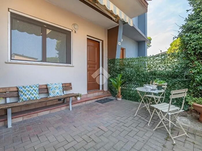 Appartamento monolocale in vendita in Via Francesco Cilea, Cervia