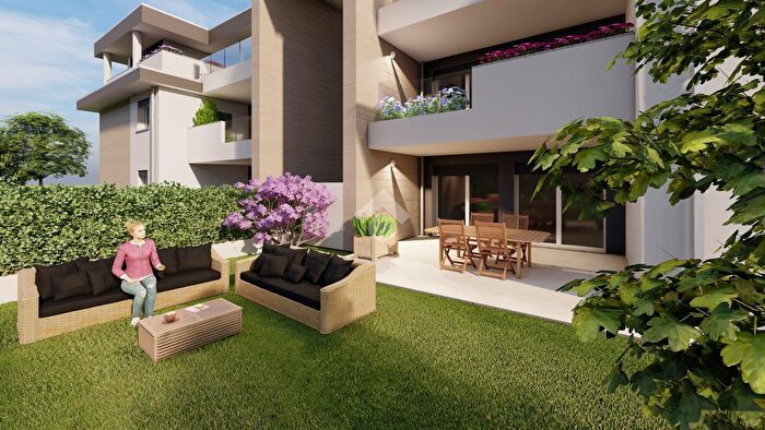 Appartamento quadrilocale in vendita in Via Marche, Lainate