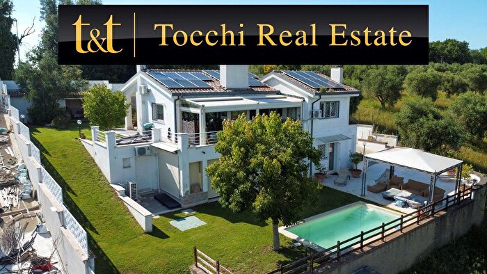 Casa con 5 locali in vendita in delle Spinareta, Formello