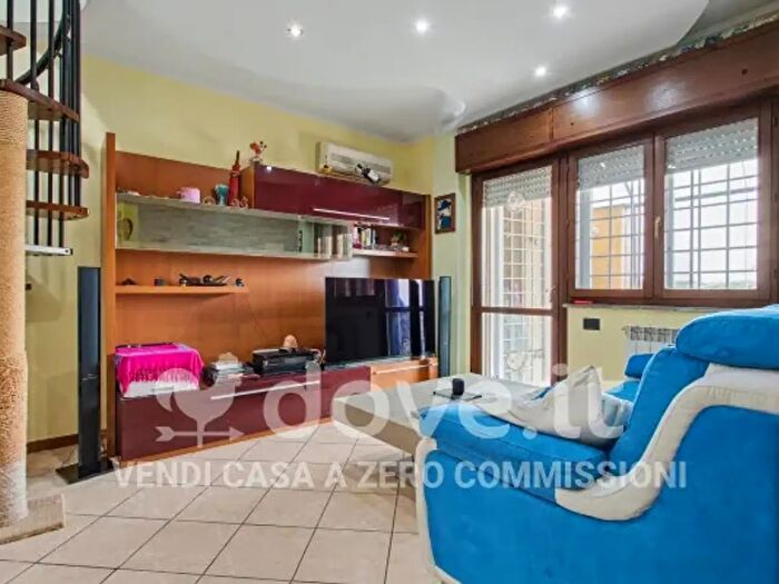 Appartamento trilocale in vendita in Via Giuseppe Gagliani Caputo, Roma