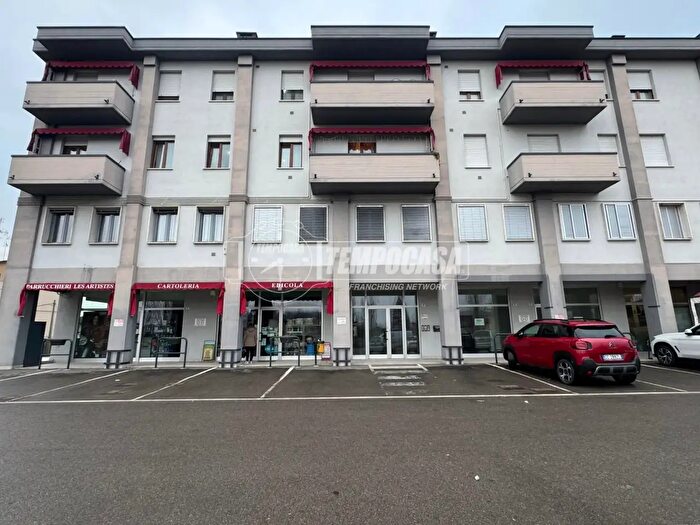 Appartamento trilocale in vendita in Via Canaletto, San Prospero