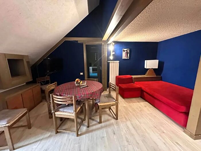 Appartamento trilocale in vendita in Via delle Pinete, Pescasseroli