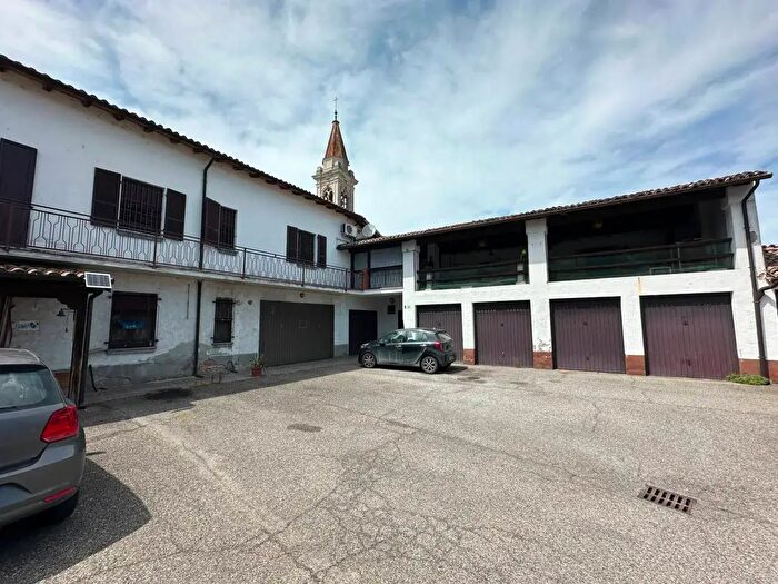Appartamento trilocale in vendita in Via Cavour, Cortemaggiore
