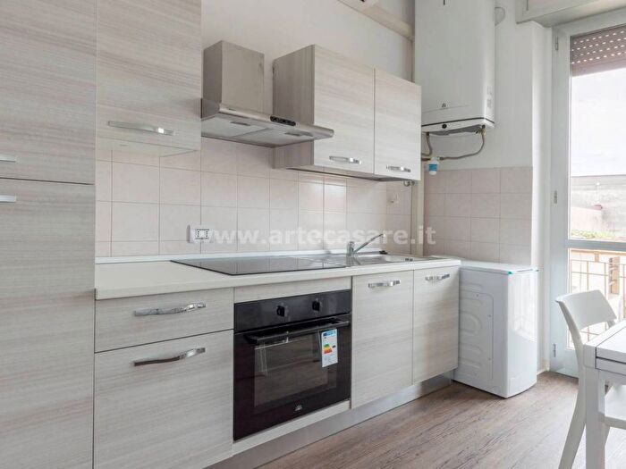 Appartamento monolocale in affitto in Via dello Statuto, Centro, Samarate