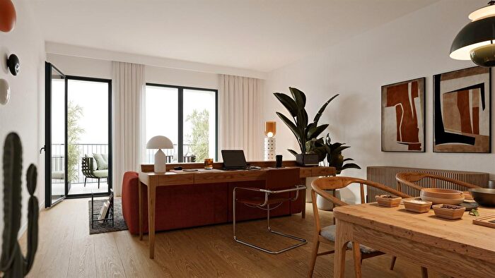 Appartamento trilocale in vendita in Via Edolo, Milano