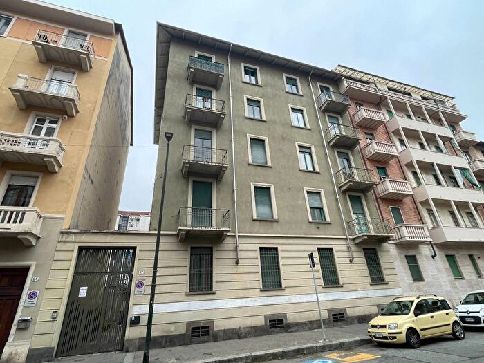 Appartamento trilocale in affitto in Via Baveno, Parella, Torino