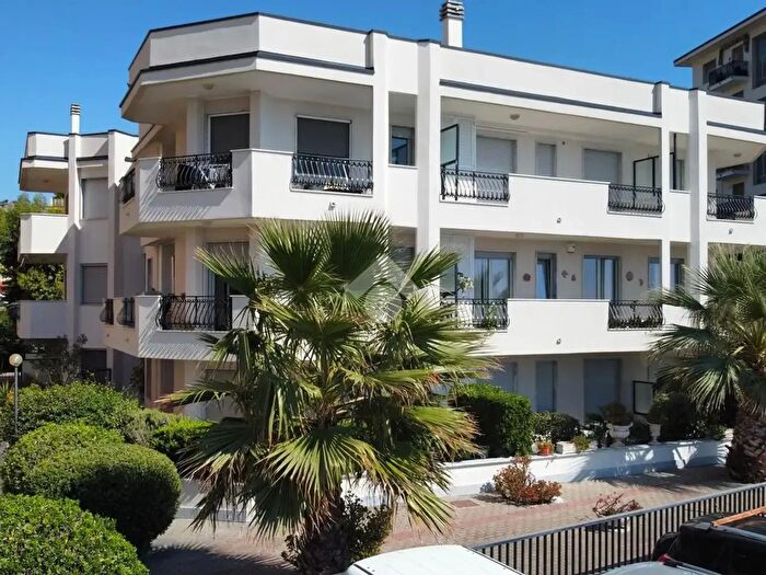 Appartamento monolocale in vendita in Via Marconi, Vallecrosia