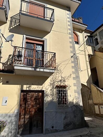 Appartamento trilocale in vendita in Cava De Tirreni