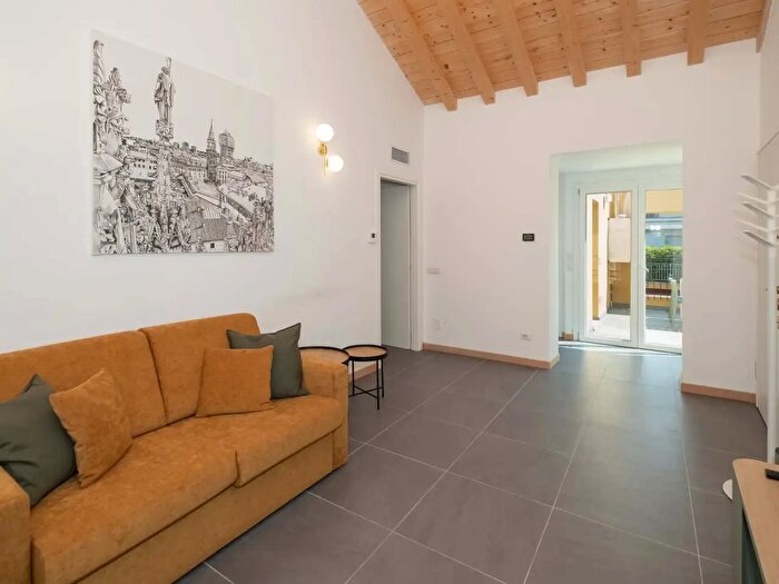 Appartamento in affitto in Via Sebastiano del Piombo, Milano