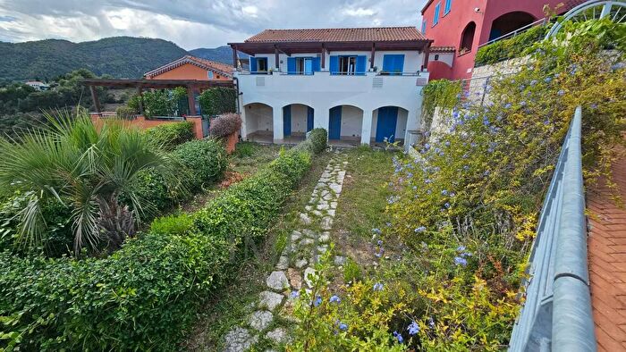 Appartamento bilocale in vendita in Via alle Ville, Ventimiglia