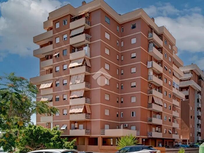 Appartamento trilocale in vendita in Via del Bricchetto, Civitavecchia