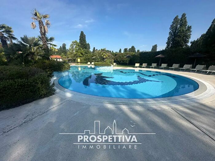 Casa con 6 locali in vendita in Via Cà Porcia, Jesolo