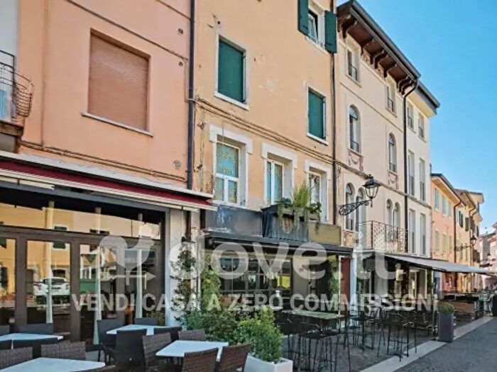 Appartamento bilocale in vendita in Via Goffredo Mameli, Bardolino