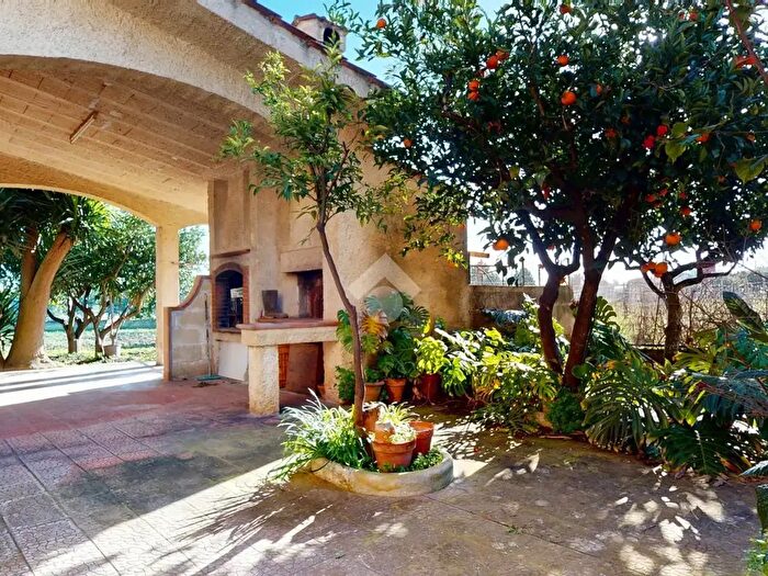 Casa quadrilocale in vendita in Contrada La Franca, Francavilla Fontana