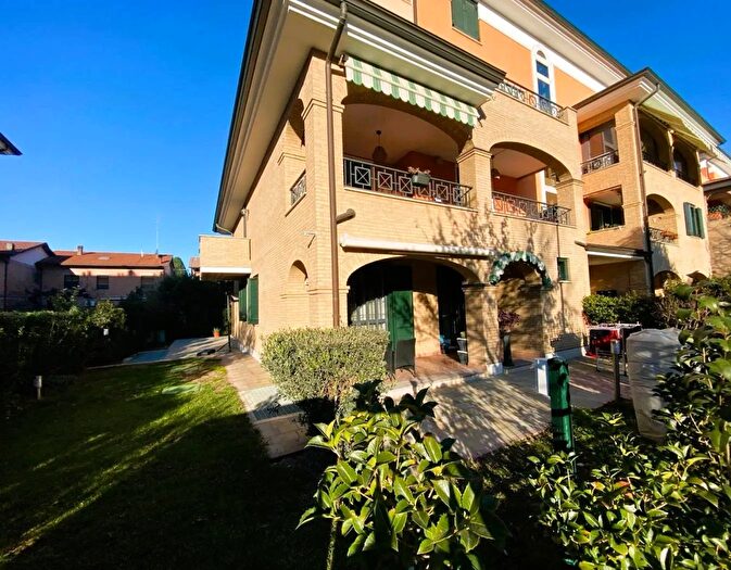 Appartamento con 5 locali in vendita in Via d Tosi Formigine, Formigine