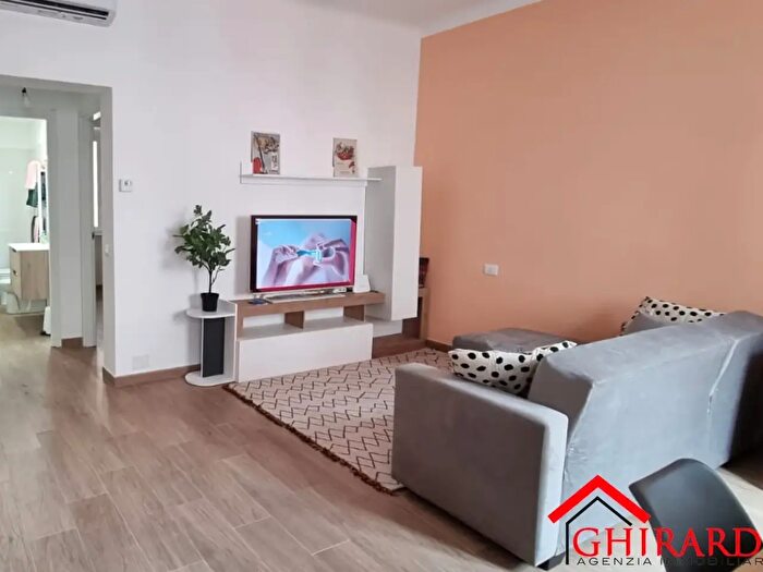 Appartamento con 5 locali in affitto in Vico traù, Genova
