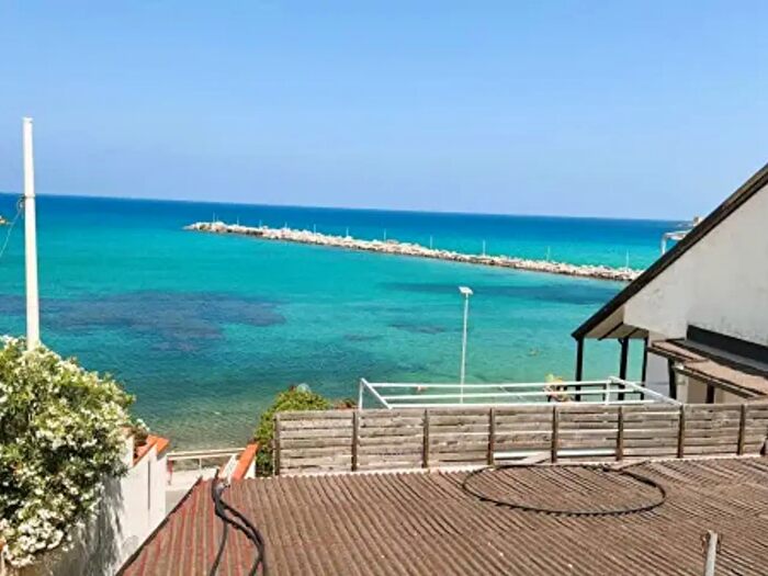 Appartamento trilocale in affitto in Terrasini