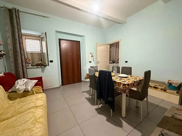 Appartamento bilocale in vendita in Via a Rione G, Reggio Calabria