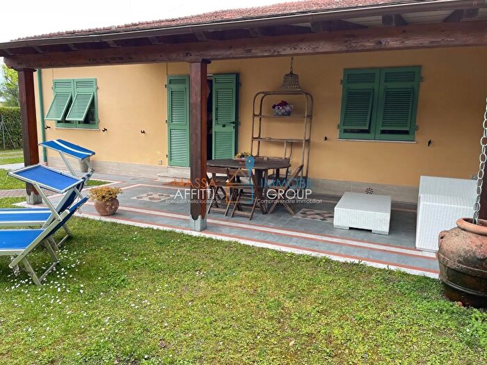Casa con 5 locali in vendita in Via Flli Cervi, Forte Dei Marmi
