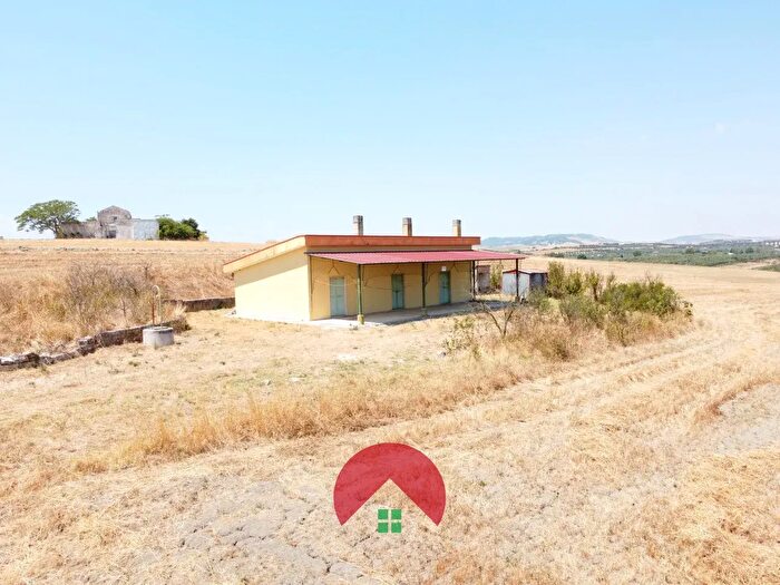 Casa trilocale in vendita in Cda Due Gravine, Matera