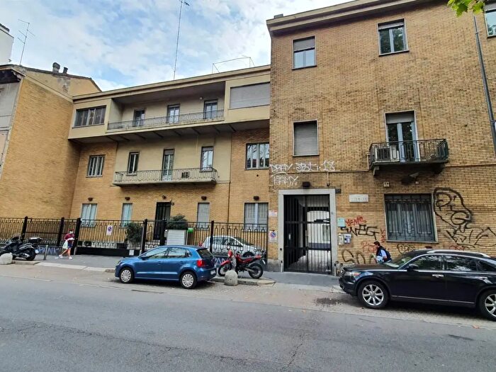 Appartamento bilocale in affitto in Viale Tibaldi, Milano