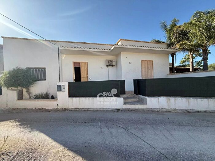 Casa quadrilocale in vendita in Marsala