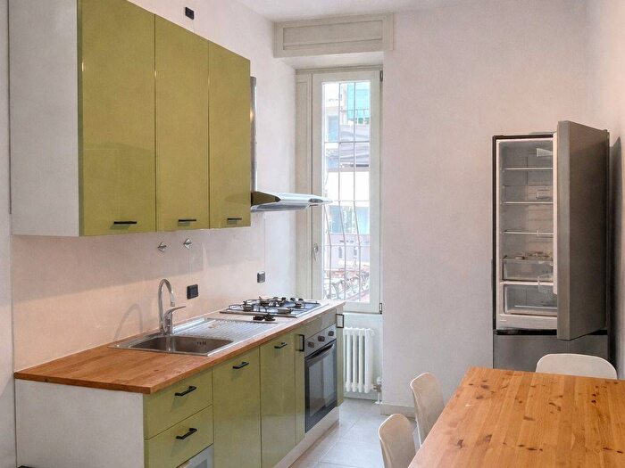 Appartamento trilocale in affitto in Via Andrémarie Ampère, Città Studi, Milano