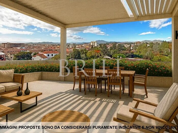 Appartamento con 5 locali in vendita in Via Lamberti, Olbia