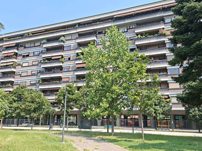 Appartamento quadrilocale in affitto in Piazza Leonardo da Vinci, Città Studi, Milano