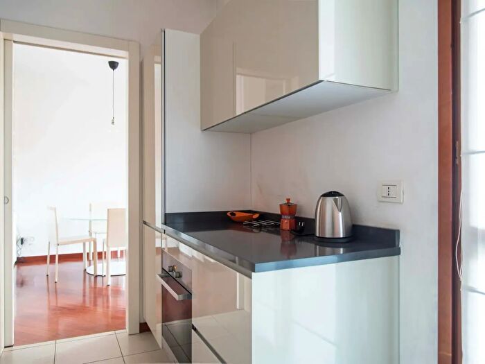 Appartamento monolocale in affitto in Via Magolfa, Milano