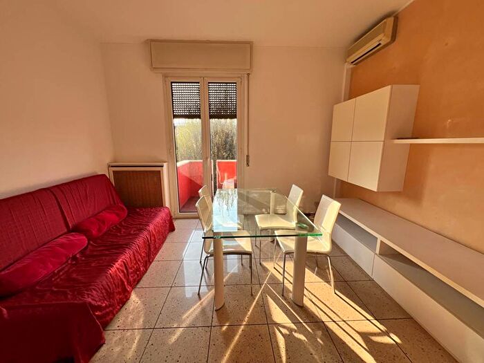 Appartamento bilocale in affitto in Via Martin Luther King, Centro, Cantù