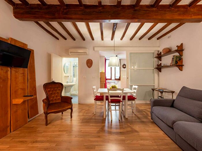 Appartamento monolocale in affitto in Piazza del Mercato Centrale, Duomo, Firenze