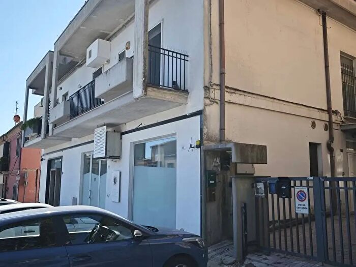 Appartamento quadrilocale in vendita in Via Amendola, Giulianova