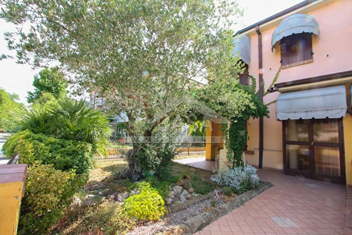 Casa in vendita in Via Aldo Moro Poggio Rusco Mantova Lombardia Italia, Poggio Rusco