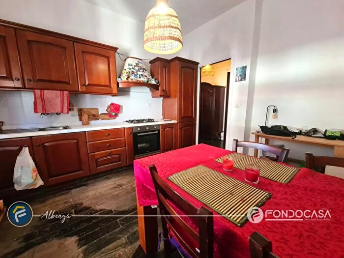 Appartamento bilocale in vendita in Via della Costituzione, Albenga