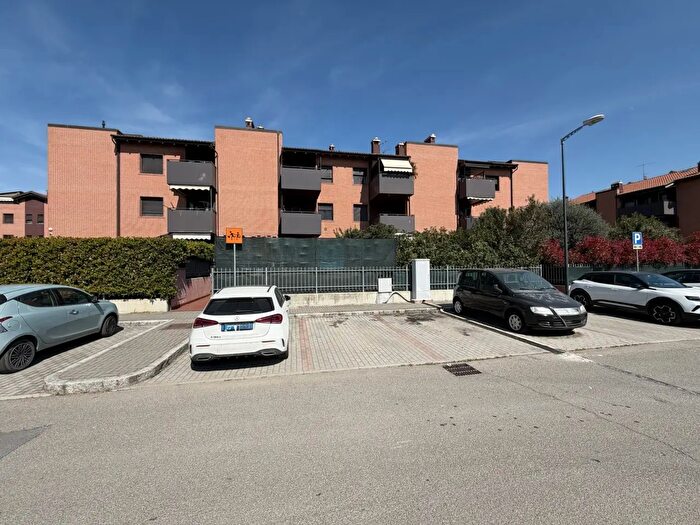 Appartamento con 5 locali in vendita in Via Camillo Torres, Castel Maggiore