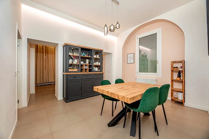 Appartamento trilocale in vendita in Via Labicana, Roma