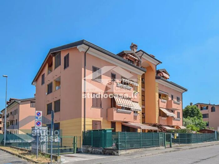 Appartamento trilocale in vendita in Via Ada Negri, Sordio