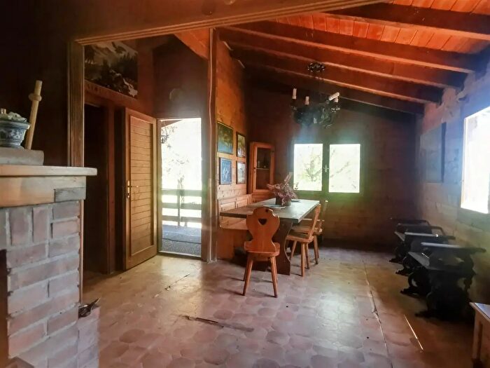 Casa trilocale in vendita in Via Poggio del Tesoro, Calenzano