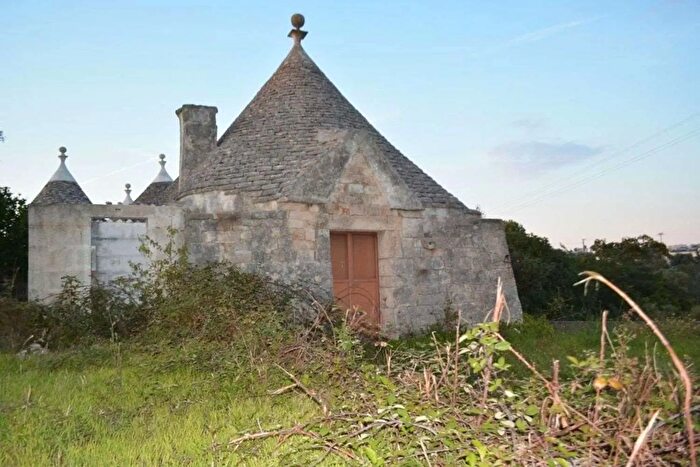 Casa bilocale in vendita in Martina Franca Cisternino Br Italy, Cisternino