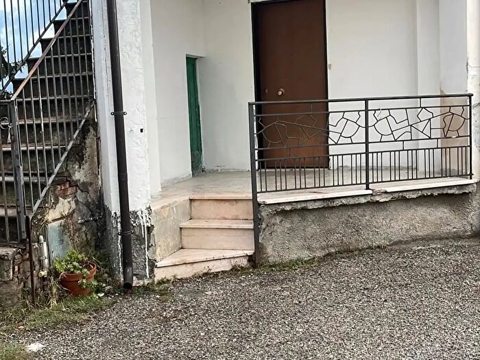 Appartamento trilocale in vendita in Contrada Carancia, Colledara