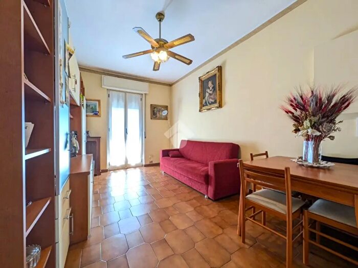 Appartamento quadrilocale in vendita in Via Scialoia Vittorio, Milano