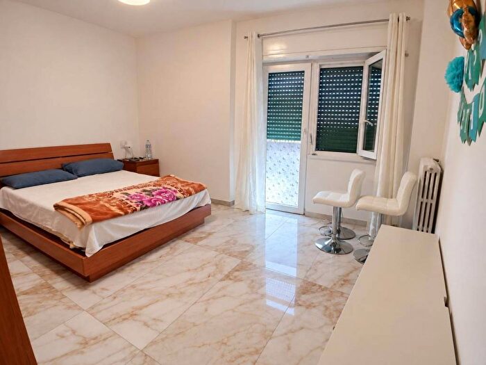 Casa con 5 locali in vendita in Via Padre Reginaldo Giuliani, Centro, Inzago