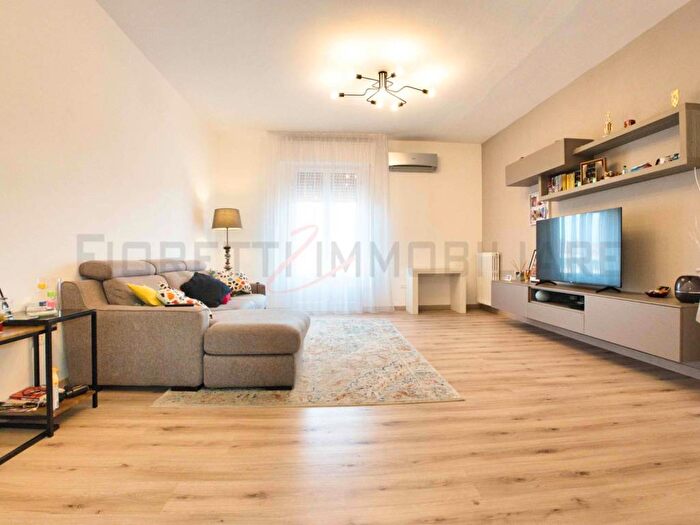 Appartamento quadrilocale in vendita in Viale della Repubblica, Centro, Piombino